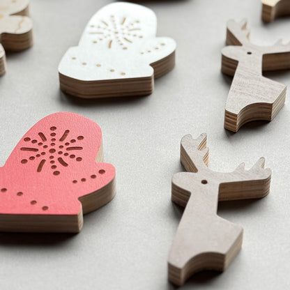 Christmas Wall Hooks | Gingerbread, Reindeer & Mitten