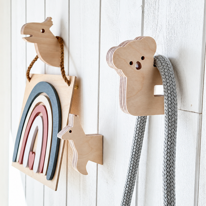 Kangaroo wall hook